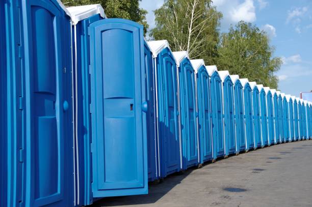 Porta potty delivery and setup in Mingo Junction, OH